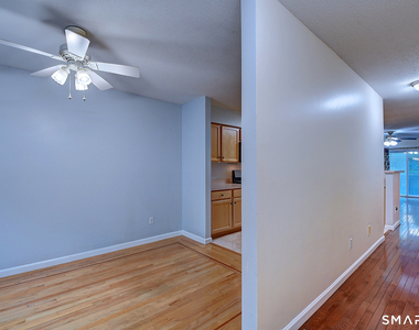 51 Florence Way - Photo Thumbnail 3