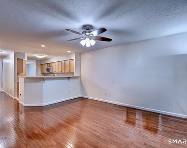 51 Florence Way - Photo Thumbnail 16