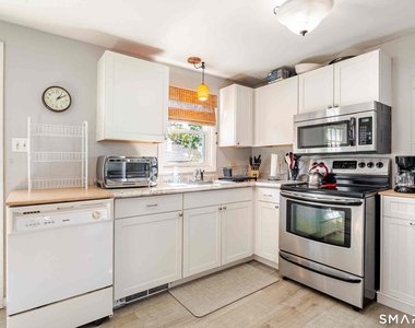 26 Kelsey Road - Photo Thumbnail 6