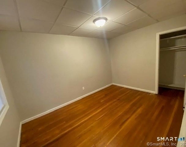165 School Street - Photo Thumbnail 2
