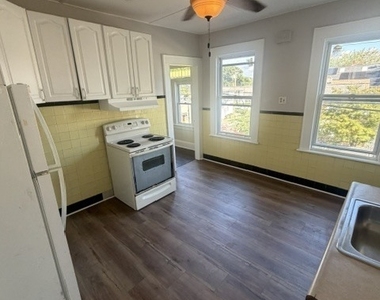 764 Ellsworth Street - Photo Thumbnail 7