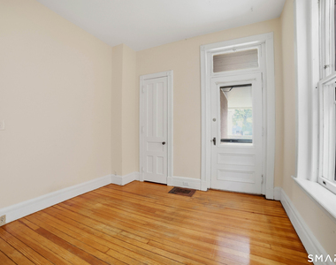 110 Avon Street - Photo Thumbnail 7
