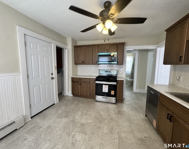 73 Brooklawn Street - Photo Thumbnail 3