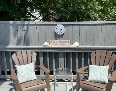402 Riverside Drive - Photo Thumbnail 5