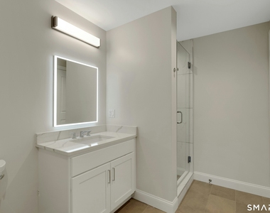 340 Heights Road - Photo Thumbnail 9