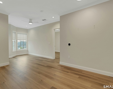 340 Heights Road - Photo Thumbnail 8