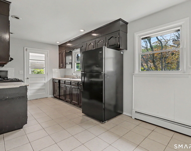 115 Forestview Road - Photo Thumbnail 10