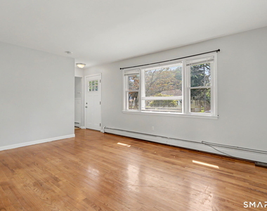 115 Forestview Road - Photo Thumbnail 7