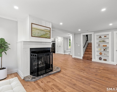 541 South Street - Photo Thumbnail 6