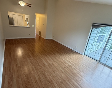 504 Watercourse Row - Photo Thumbnail 5