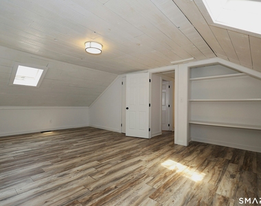 15 Maple Shade Road - Photo Thumbnail 18