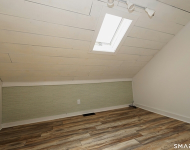 15 Maple Shade Road - Photo Thumbnail 25