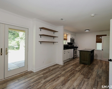 15 Maple Shade Road - Photo Thumbnail 10