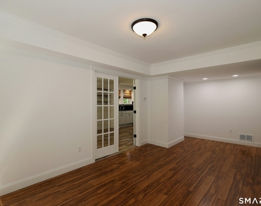 15 Maple Shade Road - Photo Thumbnail 5