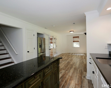 15 Maple Shade Road - Photo Thumbnail 13