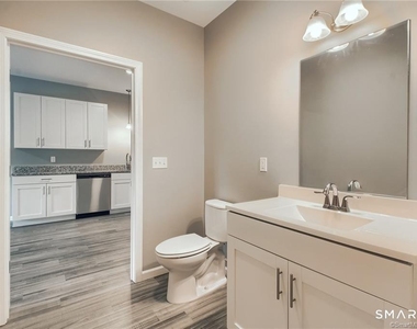 9 Steele Boulevard - Photo Thumbnail 14
