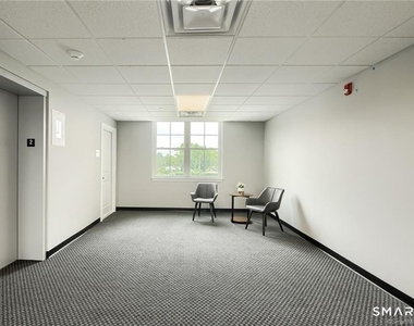 9 Steele Boulevard - Photo Thumbnail 19