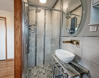 1460 Mohican Dr - Photo Thumbnail 9