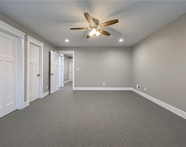 1827 Chessland Street - Photo Thumbnail 13