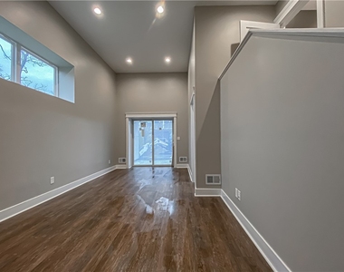 1827 Chessland Street - Photo Thumbnail 20