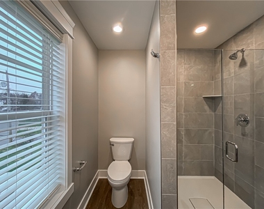 1827 Chessland Street - Photo Thumbnail 14