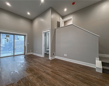 1827 Chessland Street - Photo Thumbnail 21