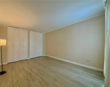 701 College Park Dr - Photo Thumbnail 7