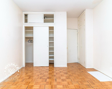 302 Hooper Street - Photo Thumbnail 3