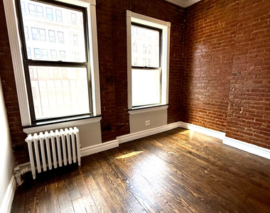 215 East 23rd Street - Photo Thumbnail 3