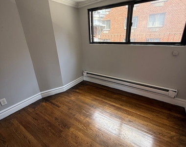 215 East 23rd Street - Photo Thumbnail 8