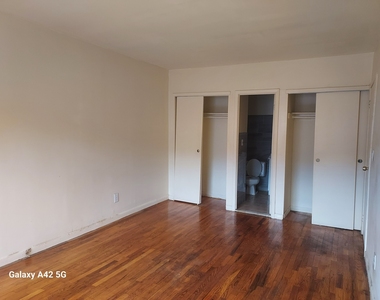 E 86th street Brooklyn 11236 - Photo Thumbnail 3