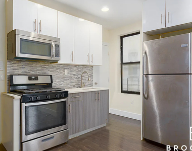 1598 Pacific St - Photo Thumbnail 2