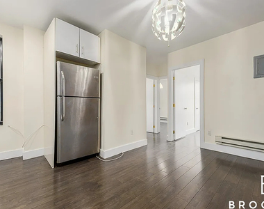 1598 Pacific St - Photo Thumbnail 3