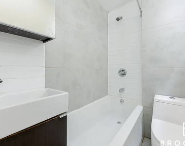 1598 Pacific St - Photo Thumbnail 7