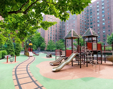 1st Avenue & East 14th Street, NY 10009 - Photo Thumbnail 7