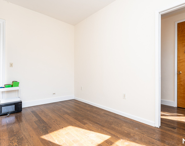 203 17th St - Photo Thumbnail 2