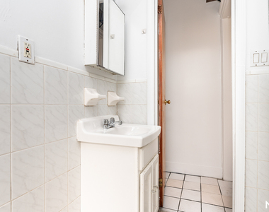 203 17th St - Photo Thumbnail 9