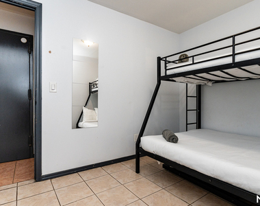 371 Kosciuszko St - Photo Thumbnail 14