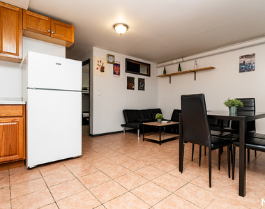 371 Kosciuszko St - Photo Thumbnail 3