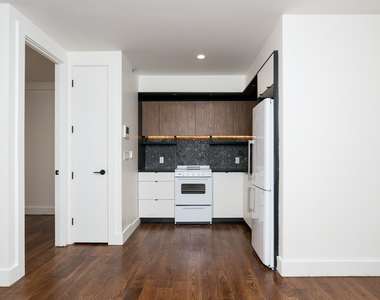1054 Bushwick Ave - Photo Thumbnail 15