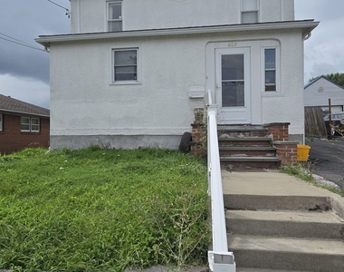 609 Oak Hill Ave - Photo Thumbnail 2