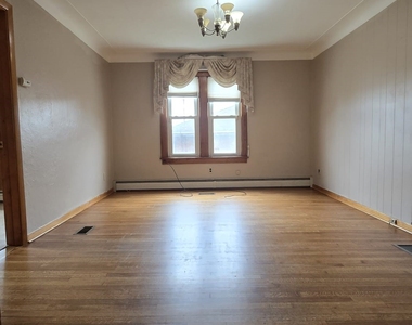 609 Oak Hill Ave - Photo Thumbnail 9