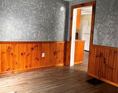 409 S Massey Street - Photo Thumbnail 28