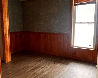409 S Massey Street - Photo Thumbnail 18