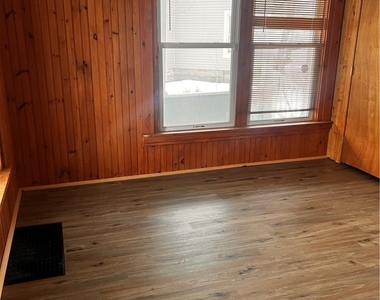 409 S Massey Street - Photo Thumbnail 16