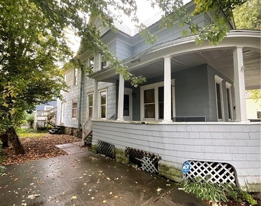 409 S Massey Street - Photo Thumbnail 3