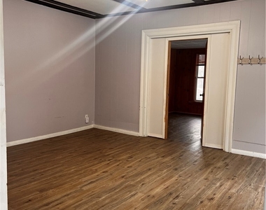 409 S Massey Street - Photo Thumbnail 25