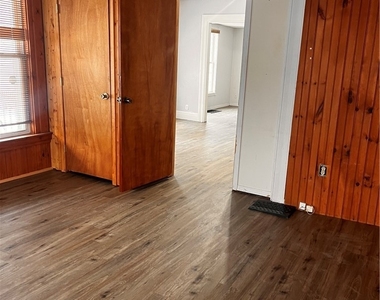 409 S Massey Street - Photo Thumbnail 26