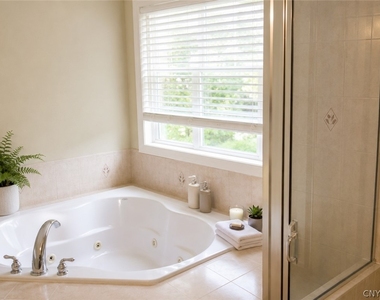 5065 Yellow Wood Parkway - Photo Thumbnail 14