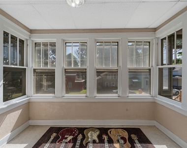 39 John Street - Photo Thumbnail 4